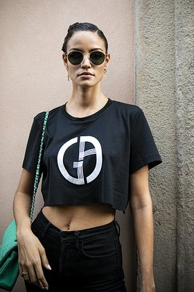 Что такое стиль Y2K? Как правильно носить одежду из 2000-х, главные тренды