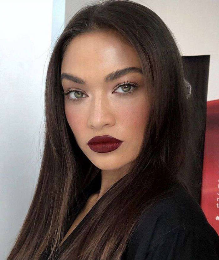 Губы в цвете осени: главные оттенки сезона, которые стоит попробовать