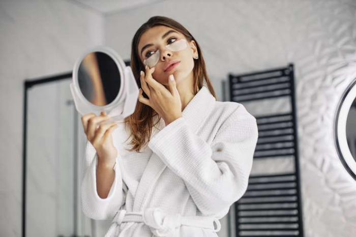 Красота без фильтров: как вернуть коже естественную живость в эпоху идеальных лиц