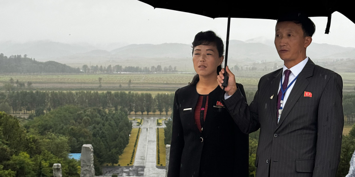 Как одеваются в Северной Корее — репортаж «Сноба»