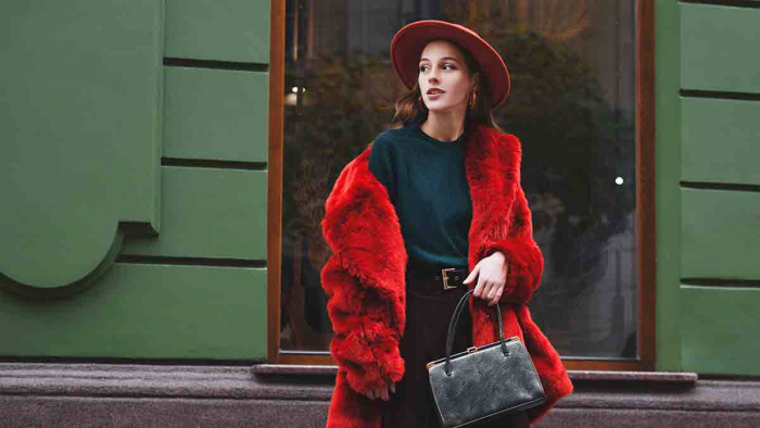 Звездный стилист Алексей Сухарев рассказал, как выбрать трендовую меховую шубу