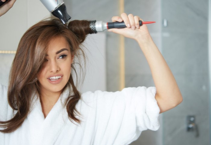 9 ошибок при уходе, которые то и дело допускают обладательницы тонких волос