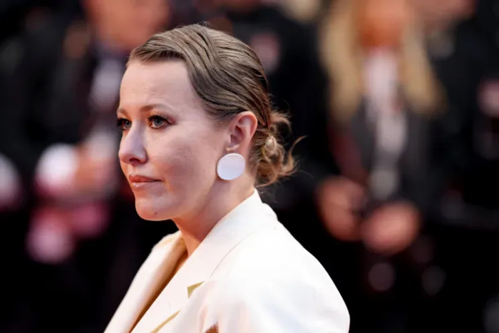 "Сделала пластику ещё несколько месяцев назад". На Spletnik обсудили "новое" лицо Ксении Собчак