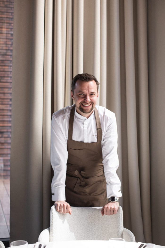 Wagyu, сибас и вдохновение: Сергей Балашов переосмысляет классику в LEO