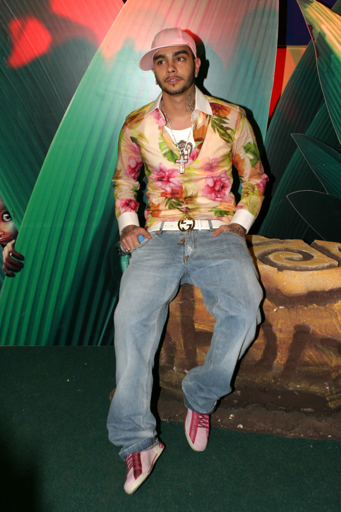 Дальше гламура: почему ностальгия по лихим девяностым проиграла шику нулевых