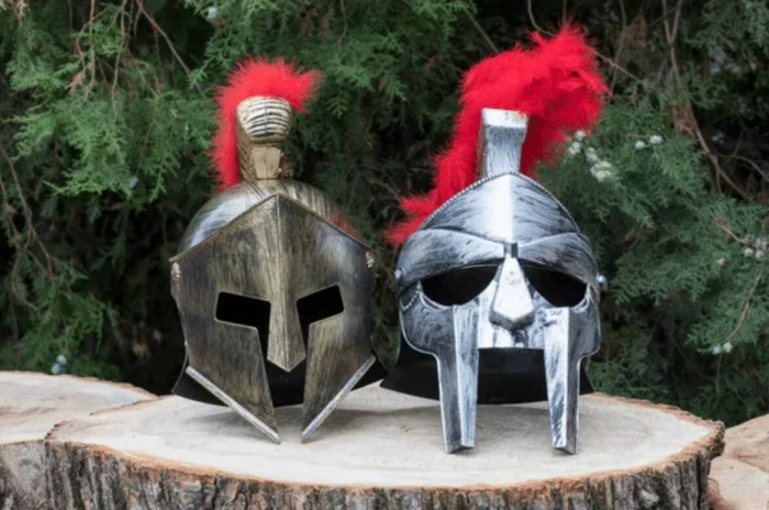 Зачем спартанцу на шлеме был нужен яркий гребень