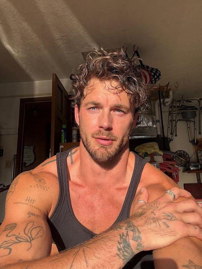 4 знака зодиака, которые всегда влюбляются только во внешность