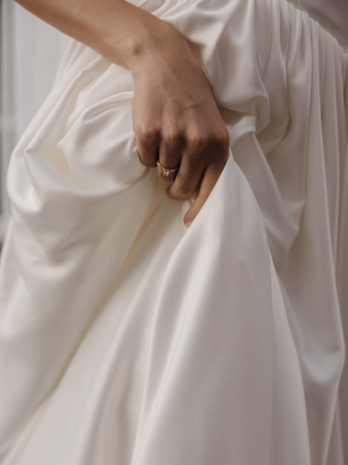 Трогательная церемония в ЗАГСе, караоке под аккомпанемент рояля и танцевальная битва в завершение вечера - свадьба пары из Санкт Петербурга