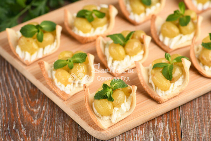 Закуски с фруктами, которые вас точно удивят вкусом и способом приготовления