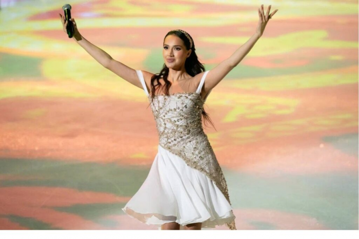 Секрет стиля Алины Загитовой: от кожаных брюк до корсета