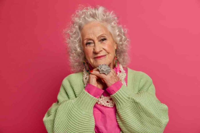 Одеваемся как бабушка: разбираем новый тренд