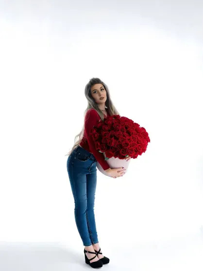 "Я устала от внутреннего конфликта". 18-летняя дочь-"бунтарка" Натальи Ионовой кардинально сменила имидж