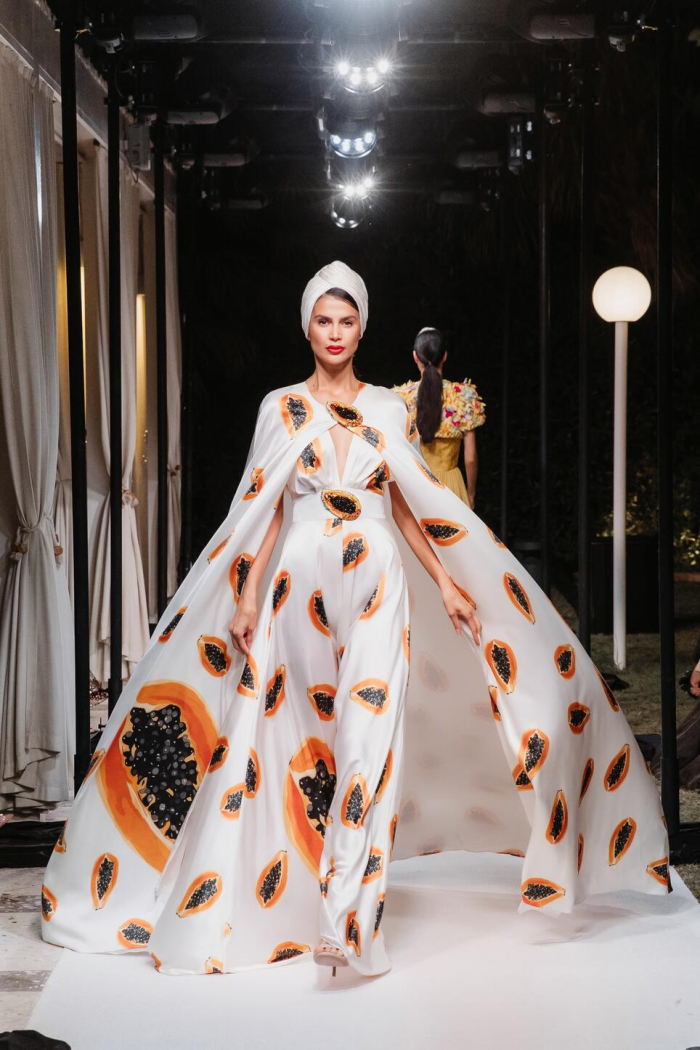 Модный Дом YANINA Couture впервые провел закрытый показ знаковых кутюрных образов