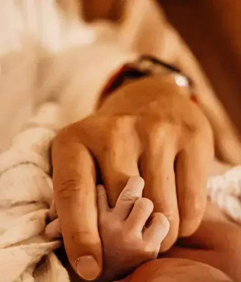 "Страшно, что в норму всё придёт не скоро". Регина Тодоренко показала фигуру спустя месяц после родов