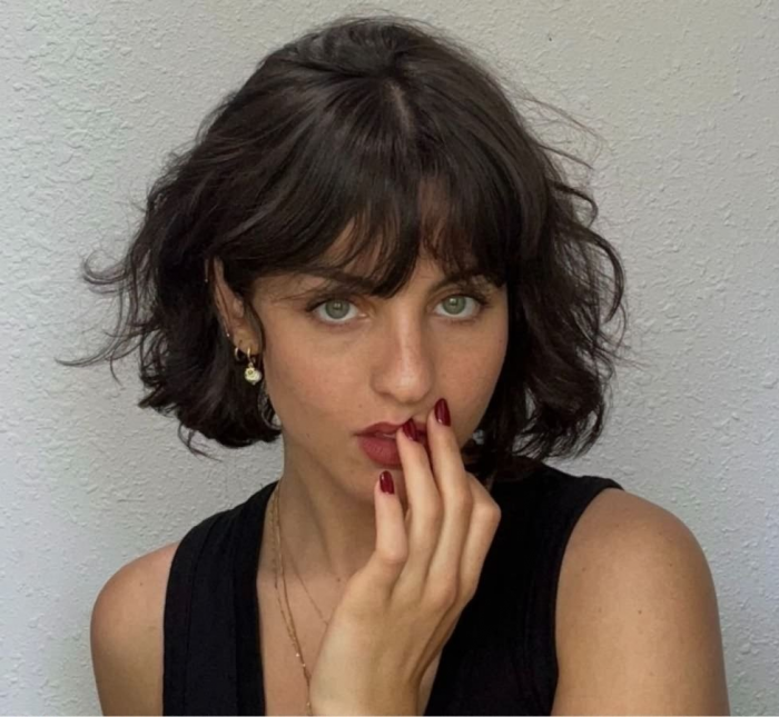 Модные стрижки из 90-х, которые вернулись