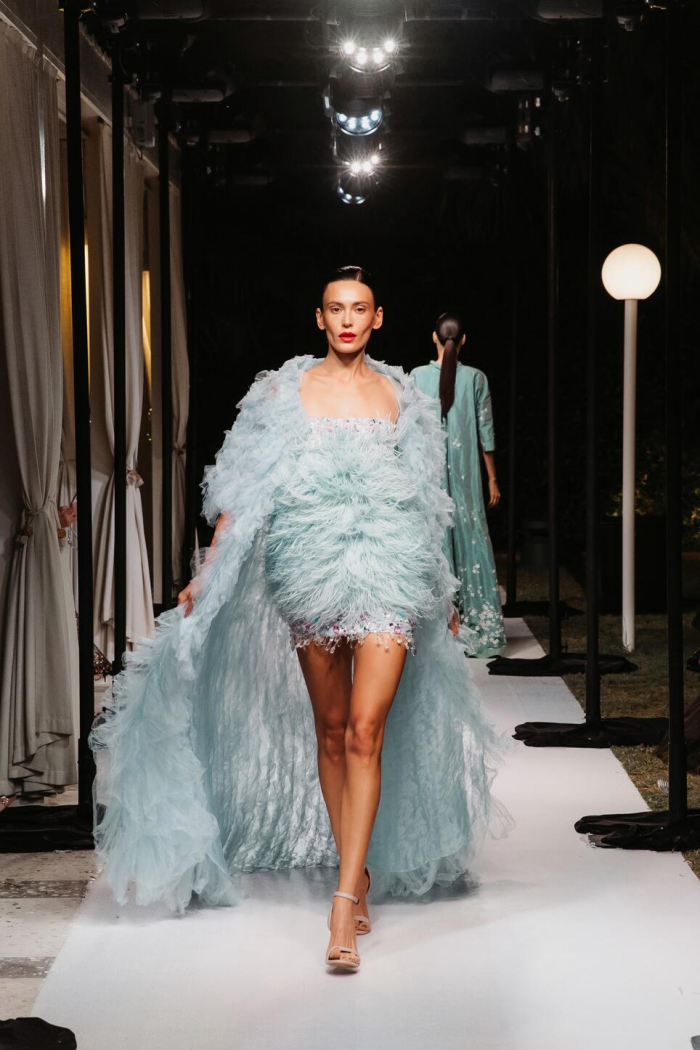 Модный Дом YANINA Couture впервые провел закрытый показ знаковых кутюрных образов