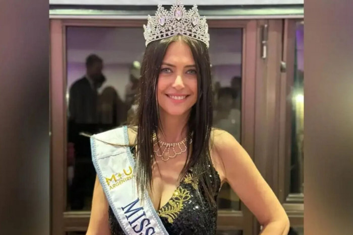 Oddity Central: 60-летняя женщина участвует в конкурсе Мисс Аргентина из-за внешносоти
