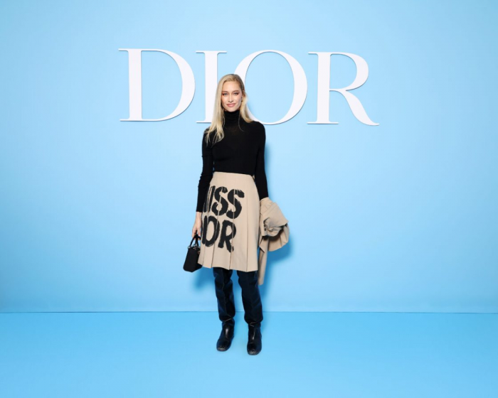 Звезды, одетые в Dior на показе коллекции Весна-Лето 2025