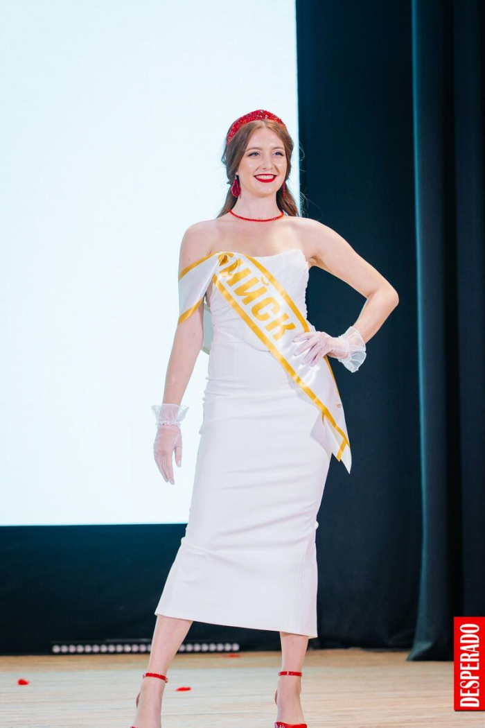 Жительница Бийска завоевала титул "Жемчужина Евразии 2025" на конкурсе красоты