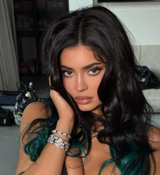 6 ошибок, которые выдают возраст женщины ‑ и мужчины это замечают