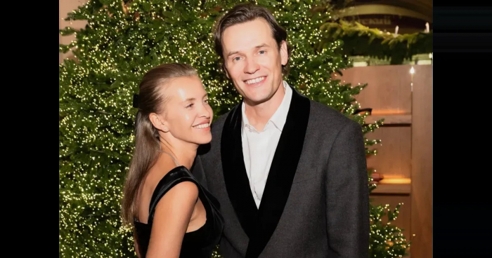 Ксения Соловьёва, Иван Хохлов и сёстры Голомаздины на презентации коллекции 12 Storeez в ГУМе