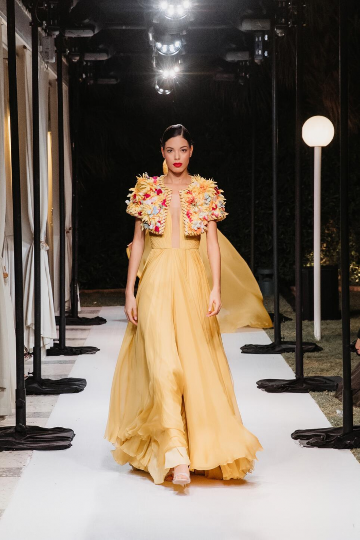 Модный Дом YANINA Couture впервые провел закрытый показ знаковых кутюрных образов