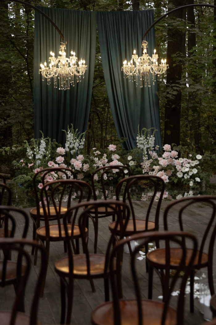 Знакомим вас с живописной свадебной площадкой Les Event House, где встречаются продуманный комфорт, красота и безопасность