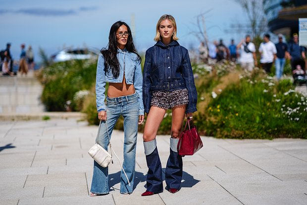 Что такое стиль Y2K? Как правильно носить одежду из 2000-х, главные тренды