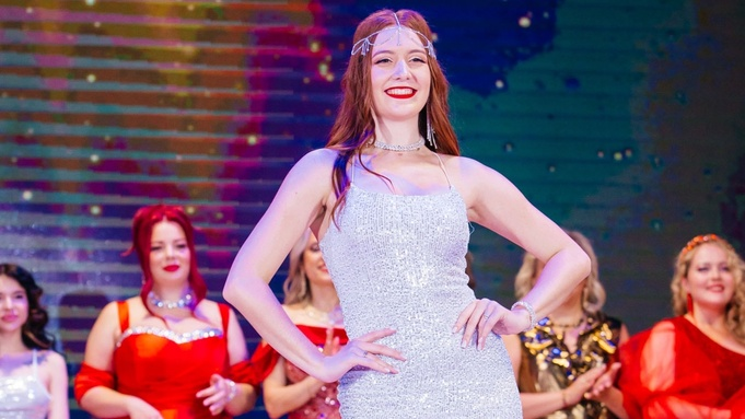 Жительница Бийска завоевала титул "Жемчужина Евразии 2025" на конкурсе красоты