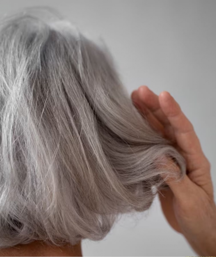 Стильная и благородная седина. Уход и стрижки для лучших прядей