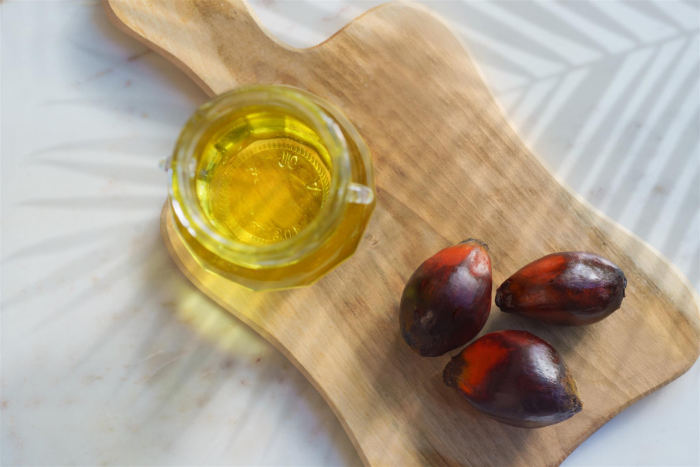 В Госдуме не рассматривали полный запрет на пальмовое масло в косметике