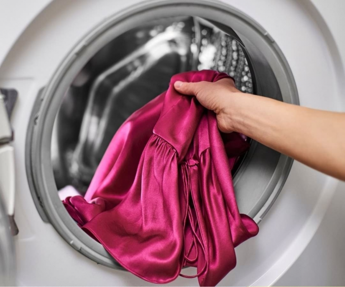 Как ухаживать за шелковыми вещами, чтобы их не испортить?