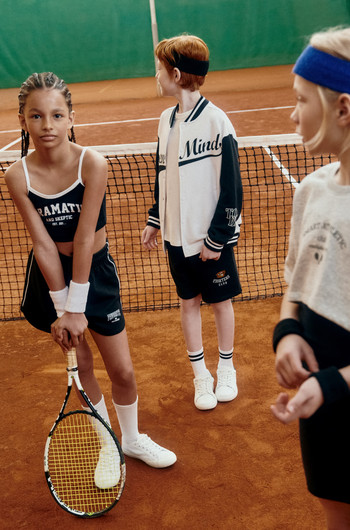 Tennis club: летняя капсула SELA в спортивном стиле  